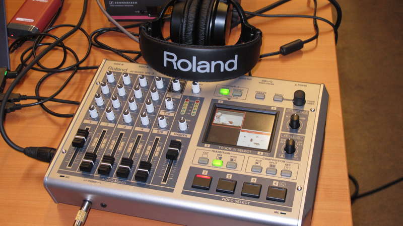 Mixážní pult Roland